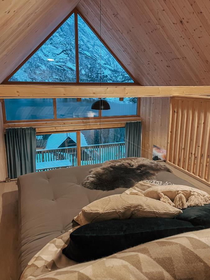 Lofoten Cabins Hopen  Екстер'єр фото